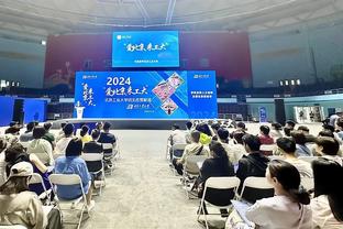 阿邦拉霍谈双红会：曼联在场上摆起了大巴，球迷还为平局而庆祝